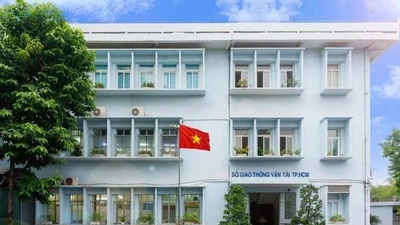 Đấu thầu tại Ban QLDA Quận 8: Gói thầu tiền tỷ, tiết kiệm vài triệu đồng 