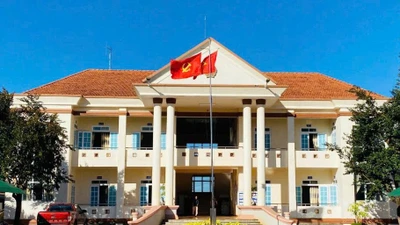 Năng lực "doanh nghiệp siêu nhỏ" Hiếu Minh trúng thầu tiền tỷ tại Đồng Nai 