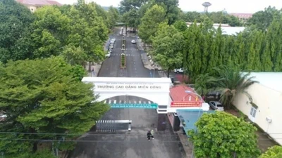 Công ty Mạnh Hùng và kịch bản "một mình một chợ" tại Trường Cao đẳng Miền Đông