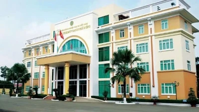 Cao su Phú Riềng: Gói thầu hơn 10 tỷ "về tay" nhà thầu quen mặt 