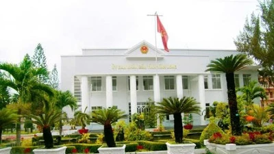 Gói thầu tại Thủy Lợi Bến Tre: Vì sao chỉ định Cadaco, tiết kiệm 'tượng trưng'?