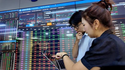 Chứng khoán trước áp lực kép