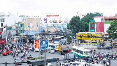 Gò Vấp: Liên danh "chủ nhà" chiếm ưu thế về giá tại gói thầu bảo dưỡng đường bộ?