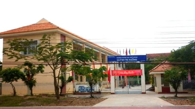 An Giang: 5 nhà thầu cạnh tranh gói thiết bị giáo dục, ai đang nắm lợi thế? 