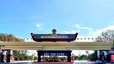 Năng lực Công ty Solar Cons, nhà thầu duy nhất dự 2 gói thầu ở Ban QLDA ĐTXD khu vực Bắc Tân Uyên