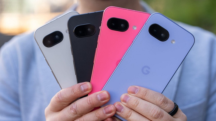 5. Google Pixel 9a nhỏ gọn với màn pOLED 6.3 inch, chip Tensor G4 và camera 48 MP chụp đẹp, nhưng hiệu năng giảm khi tải nặng lâu.