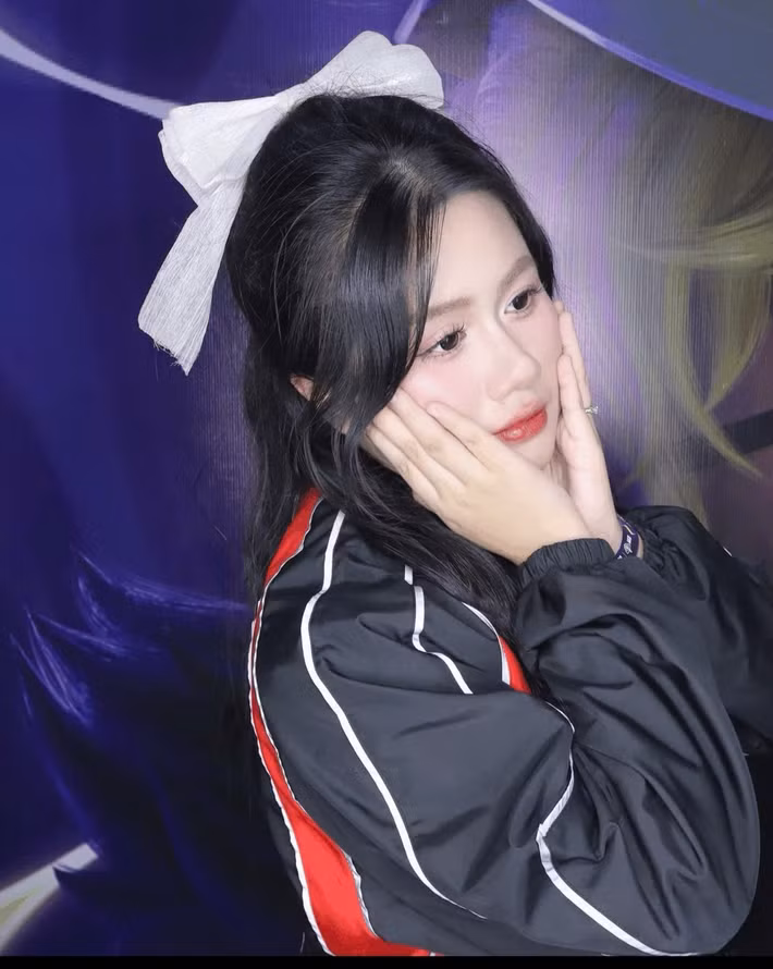 Cô gửi lời tri ân chân thành tới người ba luôn âm thầm ủng hộ con gái theo đuổi đam mê esports.