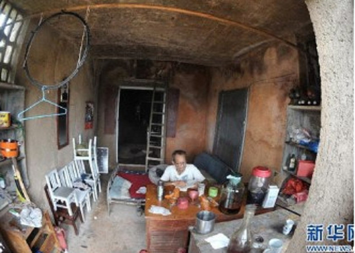 Tuy nhiên, tên gọi liên quan trực tiếp đến cái chết đã vấp phải chỉ trích vì bị cho là xui xẻo và làm trầm trọng thêm cảm giác cô đơn.