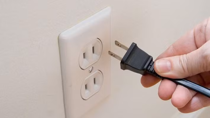 Thực tế, tủ lạnh được thiết kế để vận hành ổn định lâu dài, việc ngắt điện ngắn ngày không tiết kiệm đáng kể.