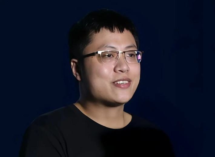 Yao Runhao gây sốt với game hẹn hò AI Love and Deepspace, thu về 850 triệu USD mỗi tháng.