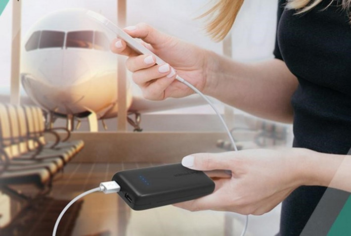 Trước khi bay, hành khách nên kiểm tra kỹ quy định của hãng để sạc pin an toàn, tránh phiền toái và giữ chuyến đi trọn vẹn.