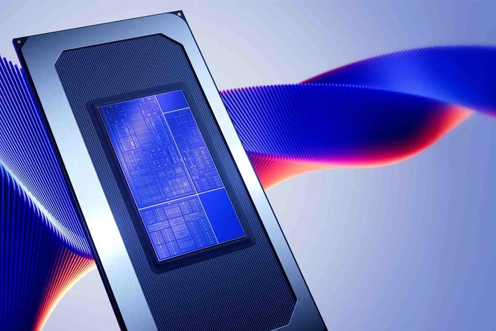 Điểm khác biệt rõ nhất nằm ở GPU tích hợp Xe thế hệ mới, với nhiều nhân hơn và hiệu năng đồ họa vượt trội.