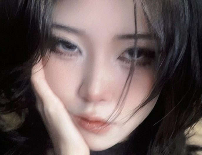 Bên dưới bài đăng, loạt bình luận vui vẻ và tích cực xuất hiện dày đặc, tạo nên dư âm rộn ràng kéo dài sau fanmeeting T1.