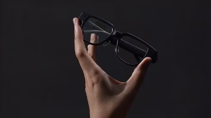 Lenovo vừa giới thiệu mẫu kính thông minh AI Glasses V1 tại Trung Quốc, hướng đến người dùng hiện đại yêu thích công nghệ đeo thông minh.