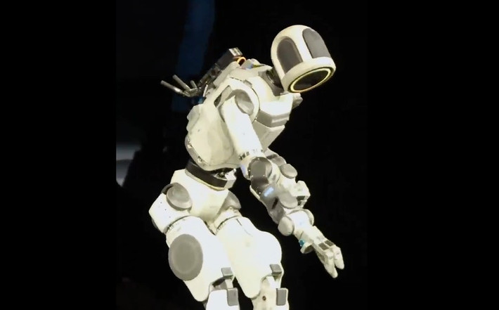 Atlas Electric kết hợp phần cứng vượt trội của Boston Dynamics với AI vận động và nhận thức từ Viện RAI, tạo nên “thể xác” và “trí tuệ” hoàn chỉnh.