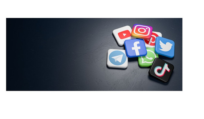 Những ứng dụng giả thường gắn mác “mod” hoặc “pro”, dụ người dùng tải tệp APK chứa mã độc.