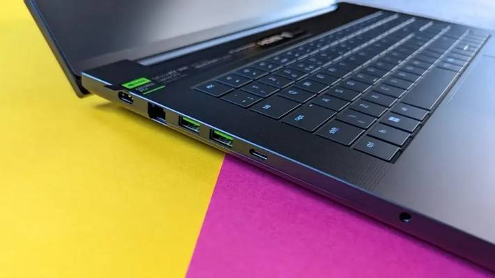 Sau nhiều bài test game nặng như Cyberpunk 2077, giới chuyên gia đã chọn ra 5 mẫu laptop gaming đáng mua nhất năm nay.