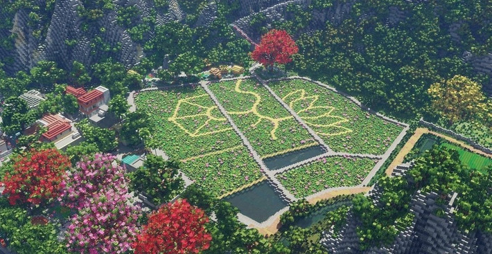 Các địa danh nổi tiếng như Hang Múa, Núi Ngọa Long và chùa Bái Đính được tái hiện chi tiết, kết hợp hệ sinh thái cây cối, mặt nước sống động.