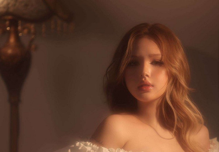 Bộ ảnh nhanh chóng nhận về hàng chục nghìn lượt tương tác và lời khen từ người hâm mộ.