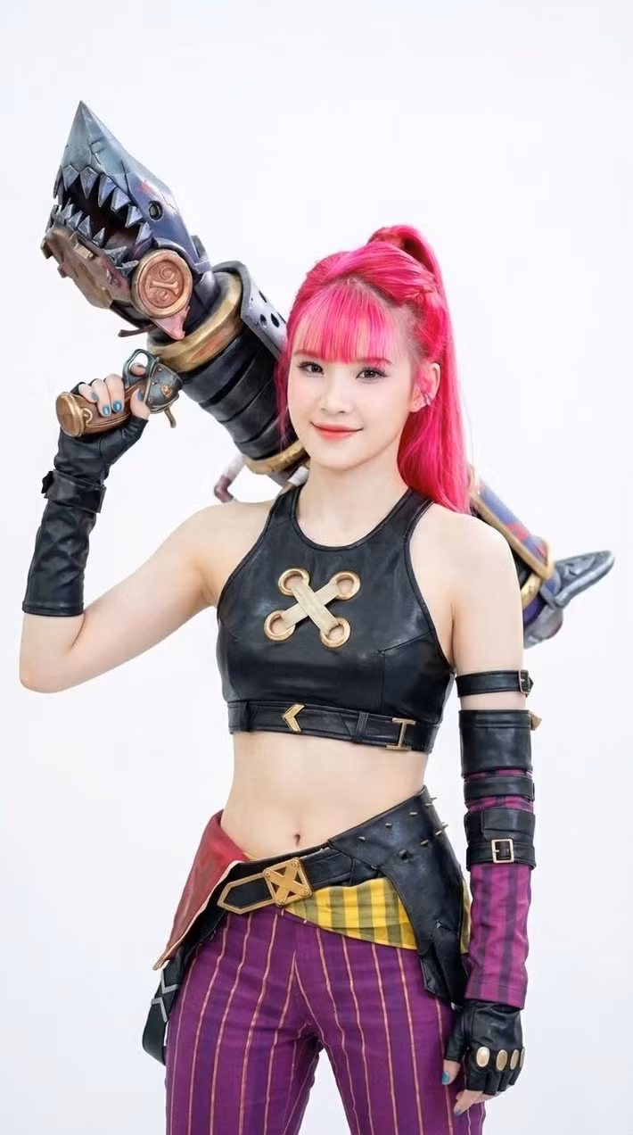 Các bức ảnh đều có sự hỗ trợ của AI, mang phong cách vừa quen thuộc với game thủ vừa mới lạ về mặt hình ảnh.