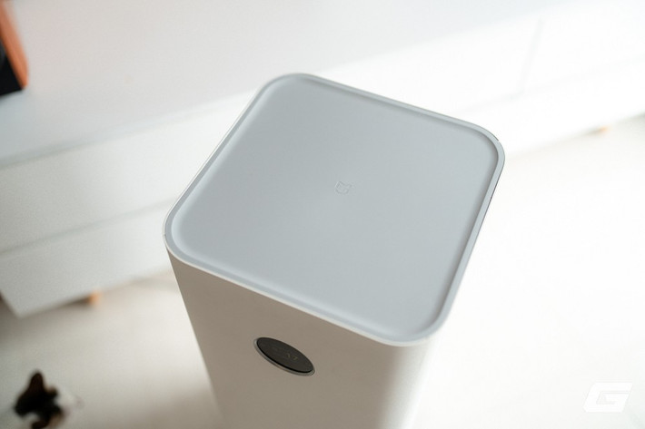 Chỉ số CADR đạt 1006.5m³/h, gấp đôi bản Air Purifier 4 Pro, giúp làm sạch không khí chỉ trong vài phút.(Genk)