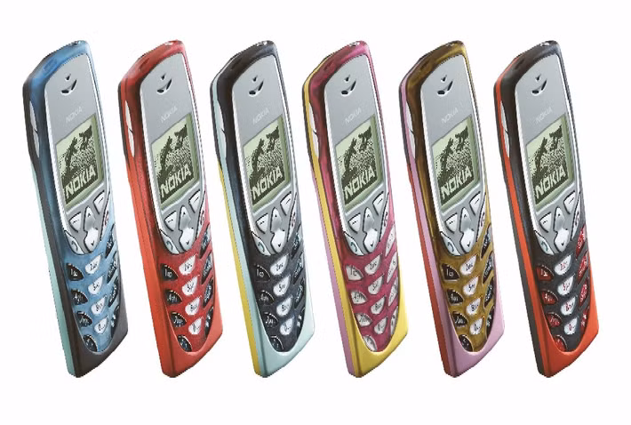 Những năm 2000, Nokia là biểu tượng của công nghệ toàn cầu, chiếm hơn 40% thị phần điện thoại và gần như không có đối thủ.