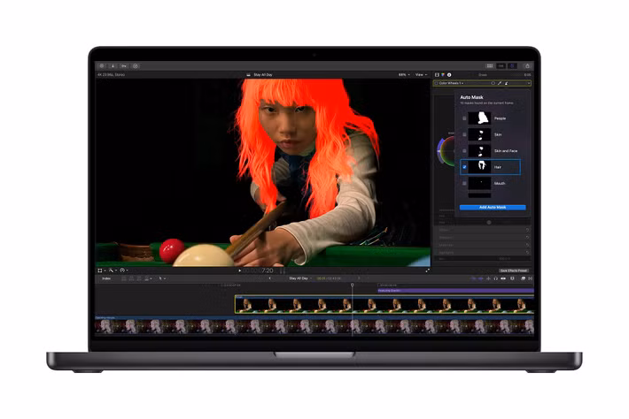 Apple cũng đẩy mạnh ứng dụng AI chạy trực tiếp trên thiết bị khi Final Cut Pro bổ sung tính năng Generate Captions có khả năng tự động chuyển lời nói thành phụ đề ngay trên dòng thời gian, đồng thời cho phép tùy chỉnh kiểu chữ, hiệu ứng và vị trí hiển thị mà không cần sử dụng dịch vụ đám mây hay phần mềm bên thứ ba.