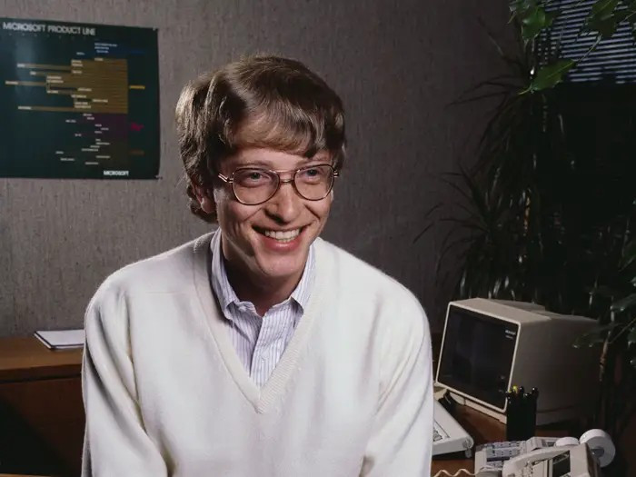 Trong CV, Bill Gates liệt kê khả năng thành thạo nhiều ngôn ngữ lập trình như FORTRAN, COBOL và ALGOL.