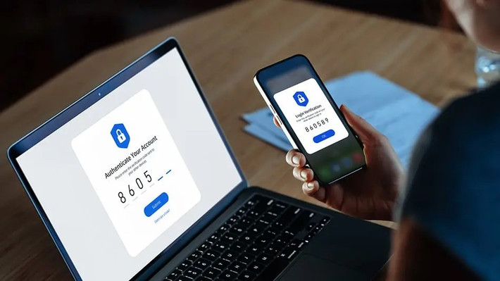 Chuyên gia bảo mật khuyến cáo nên đặt mã PIN cho SIM, không công khai số điện thoại lên mạng và sử dụng ứng dụng xác thực thay vì OTP qua SMS.