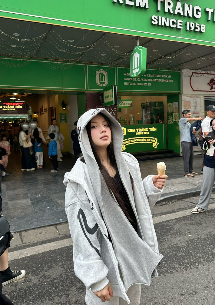 Một số ý kiến đánh giá đây là nước đi khôn ngoan để thu hút sự chú ý theo hướng tích cực.