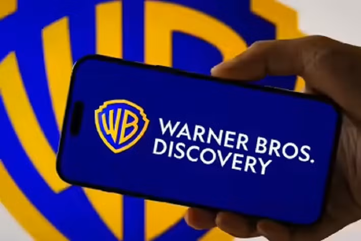 Mỗi cổ đông Warner Bros Discovery sẽ nhận tiền mặt và cổ phiếu Netflix theo thỏa thuận.