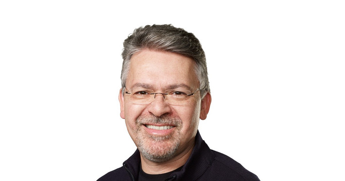 Apple xác nhận John Giannandrea, giám đốc AI, sẽ nghỉ hưu vào mùa xuân năm 2026.