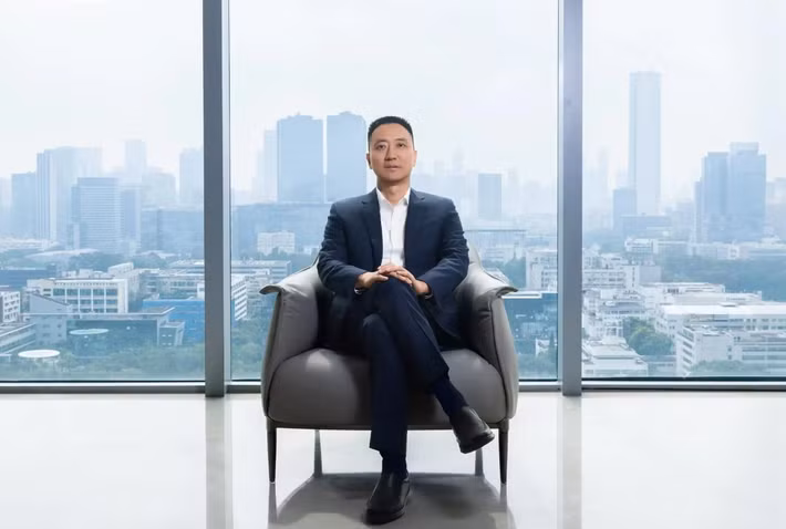 Từ một doanh nhân từng thất bại, tiến sĩ 46 tuổi Howard Huang đã tạo nên cú lội ngược dòng ngoạn mục khi đặt cược vào công nghệ robot và xây dựng Orbbec thành “bộ mắt” cho hàng loạt cỗ máy thông minh.