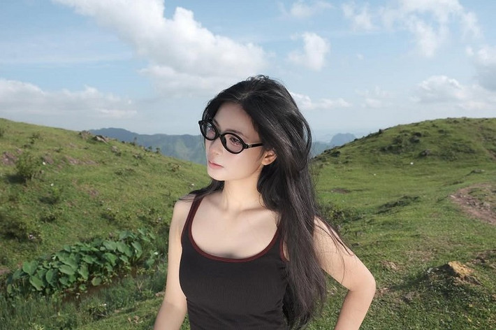 Nhiều game thủ còn nói đùa rằng muốn chơi ngay vị tướng này chỉ vì Quỳnh Bei quá đẹp.