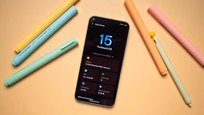 Thiết kế Frost Blue và Amber Yellow tạo cảm giác sang trọng, cầm nắm cực thoải mái.