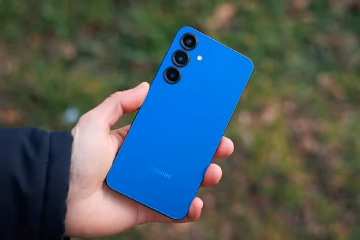 Dù tiệm cận flagship, S26 Plus luôn thiếu vài nâng cấp quan trọng khiến người dùng chưa mặn mà.