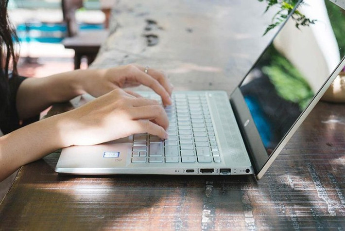 Tuy nhiên, chuyên gia cho rằng RAM 8 GB khó đáp ứng suốt 4 năm đại học.