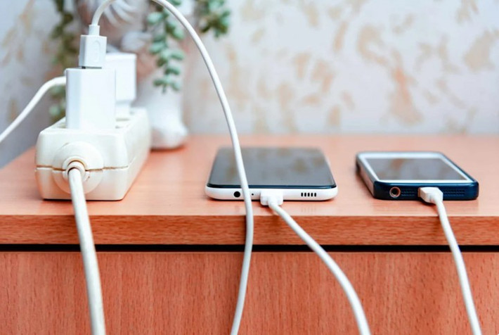 Theo Energy.gov, nhiều người bất ngờ khi phát hiện các thiết bị trong gia đình vẫn tiêu thụ điện ngay cả khi đã tắt.