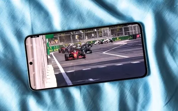 Smartphone tầm trung có nguy cơ chỉ dừng ở mức 8 GB RAM thay vì 12 GB như kỳ vọng, còn các mẫu giá rẻ thậm chí có thể quay lại mốc 4 GB RAM.