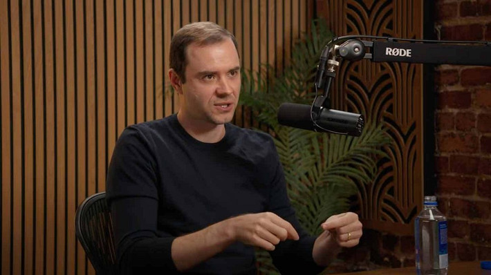 Trong chương trình Dwarkesh Podcast, Andrej Karpathy, nhà đồng sáng lập OpenAI, đã thẳng thắn phê phán cơn sốt AI agents đang được thổi phồng quá mức.