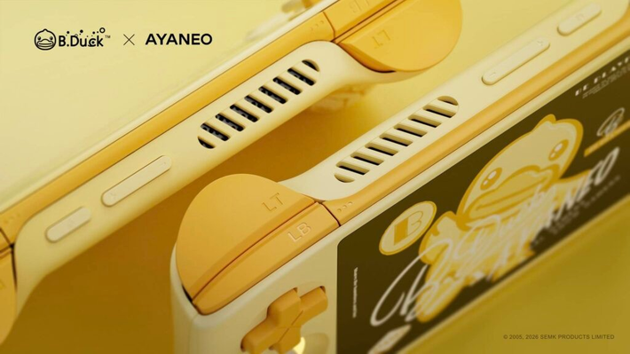 Máy giữ nguyên cấu hình gốc với màn hình LCD 4.2 inch độ phân giải 1280x960.