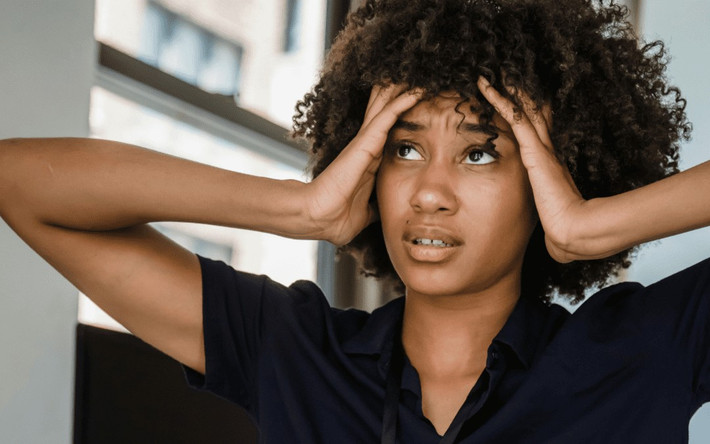 Việc đổi máy liên tục tạo ra “decision fatigue” - sự mệt mỏi vì phải thích nghi với thay đổi.