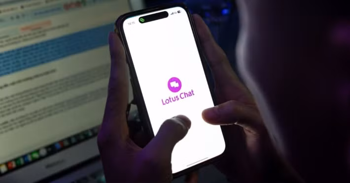 Trong bối cảnh lo ngại rò rỉ dữ liệu ngày càng gia tăng, Lotus Chat nổi lên như một lựa chọn nhắn tin an toàn do người Việt phát triển.