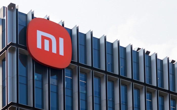 Doanh thu mảng điện thoại giảm 2%, trong khi AIoT tăng 44,7% và xe điện đạt 2,8 tỷ USD.