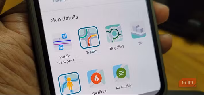 Ngoài ra, lớp bản đồ Traffic layer cho phép kiểm tra tình trạng giao thông theo thời gian thực thông qua các dải màu xanh, vàng và đỏ.(Ảnh: MUO)