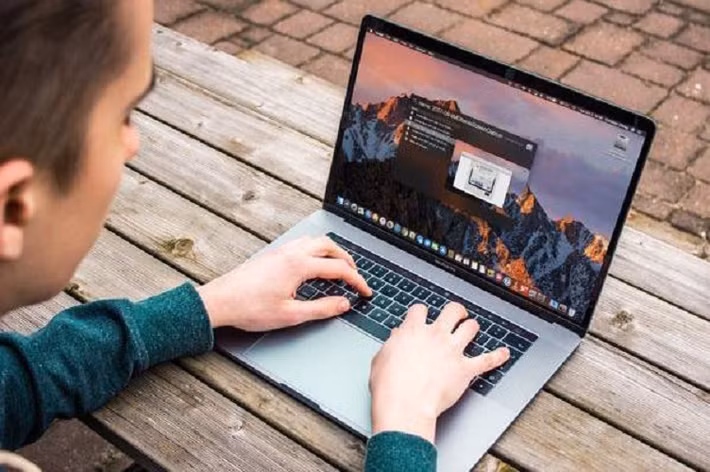 Một chiến dịch tấn công mạng quy mô lớn đang nhắm thẳng vào người dùng Macbook.