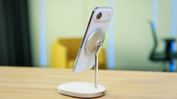 Song song đó, mẫu iPhone Air 2 được cho là sẽ không xuất hiện trong năm nay, dù vẫn đang trong quá trình phát triển.