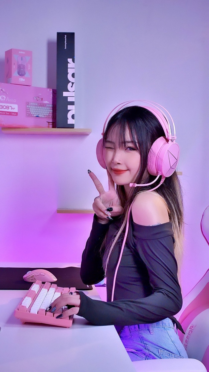 Với phong độ hiện tại, Nana ngày càng khẳng định vị trí đặc biệt trong làng game Việt.