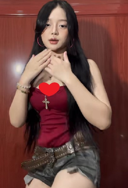 Video nhanh chóng đạt gần 2 triệu view cùng hàng loạt lượt thả tim và chia sẻ.