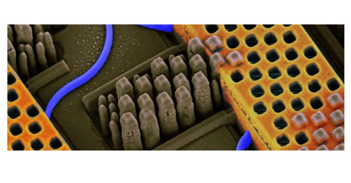 Kiến trúc Parallel Optical Matrix Matrix Multiplication, hay POMMM, cho phép thực hiện nhiều phép toán tensor chỉ trong một xung laser.